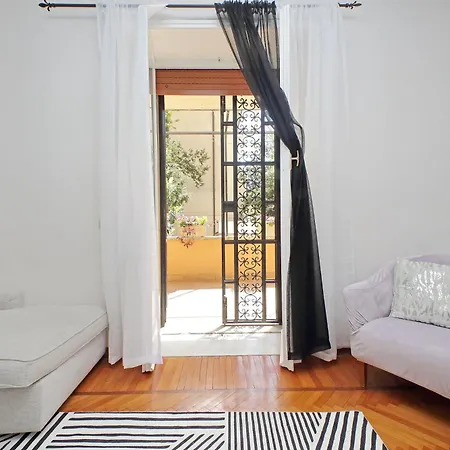 Apartment 4bnb - Annibaliano Metro Rom